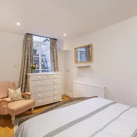 The Square Garden In For Up To 4 Guests Appartement *