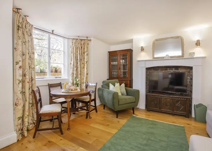 公寓 The Square Garden In For Up To 4 Guests *