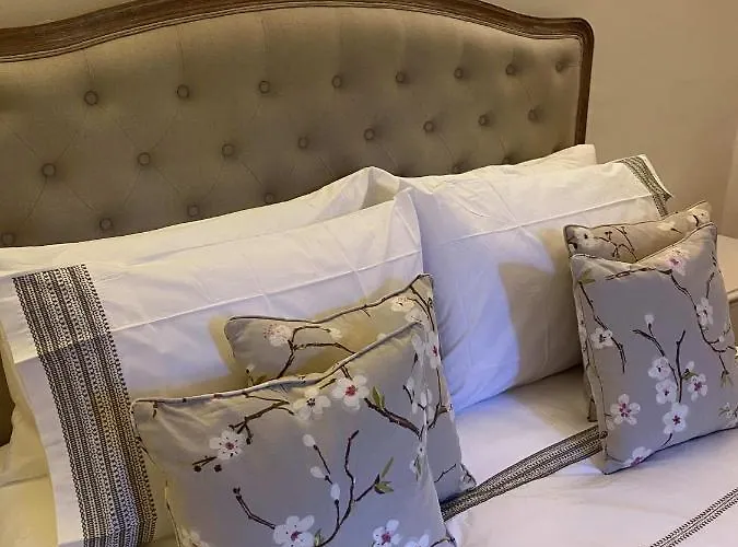 The Square Garden In For Up To 4 Guests 公寓