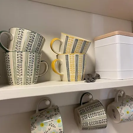 The Square Garden In For Up To 4 Guests * York